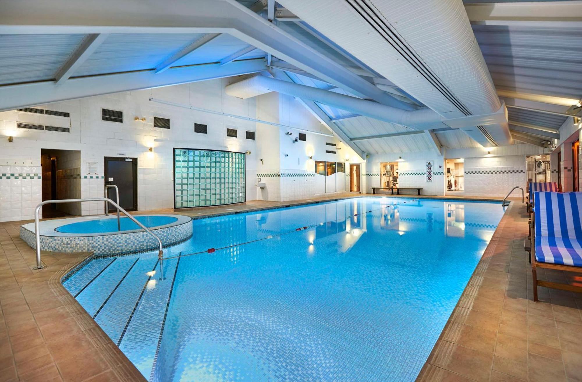 Doubletree By Hilton Bristol North Hotel Almondsbury Ngoại thất bức ảnh