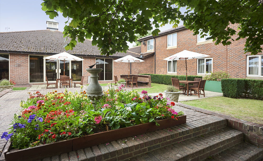 Doubletree By Hilton Bristol North Hotel Almondsbury Ngoại thất bức ảnh